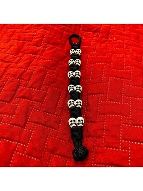 Skull Paracord Bracelet